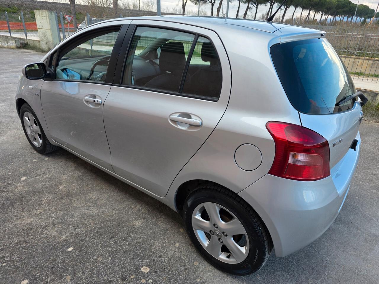 Toyota Yaris 1.4 D-4D 5 porte Sol