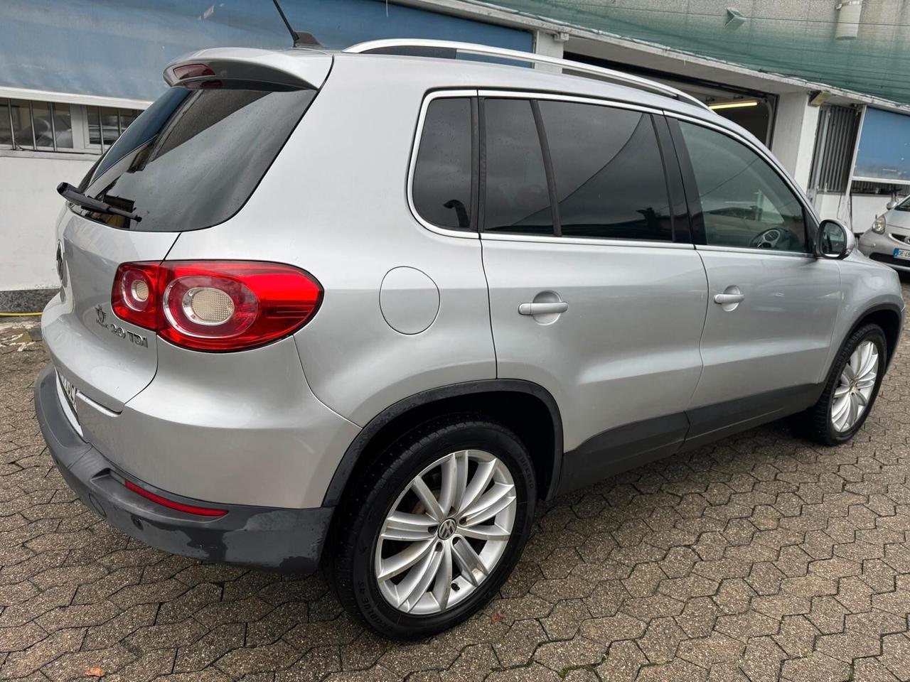 Volkswagen Tiguan 2.0 TDI DPF 4MOTION tiptronic Track & Field*FULL OPTIONAL