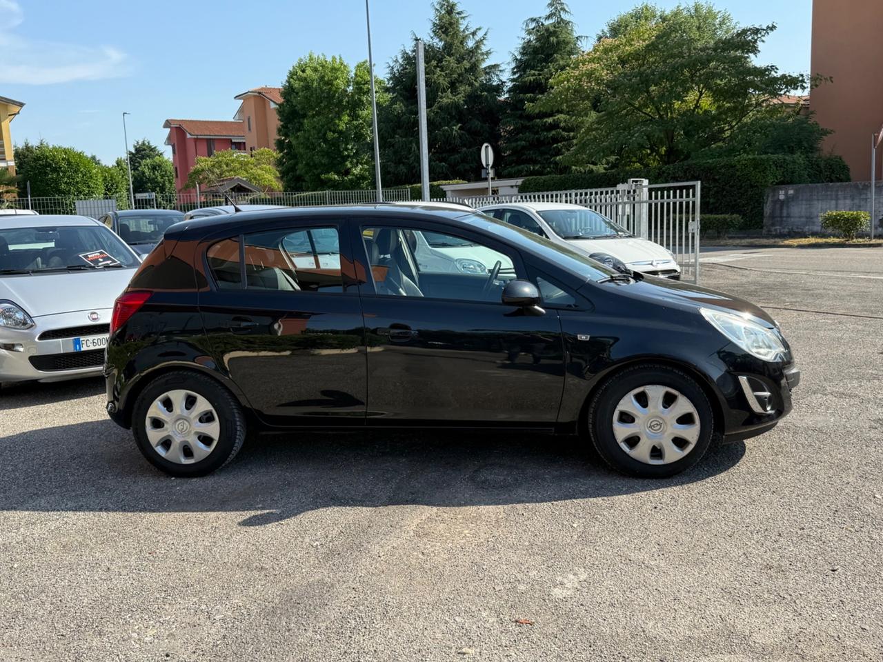 Opel Corsa 1.2 5 porte Sport
