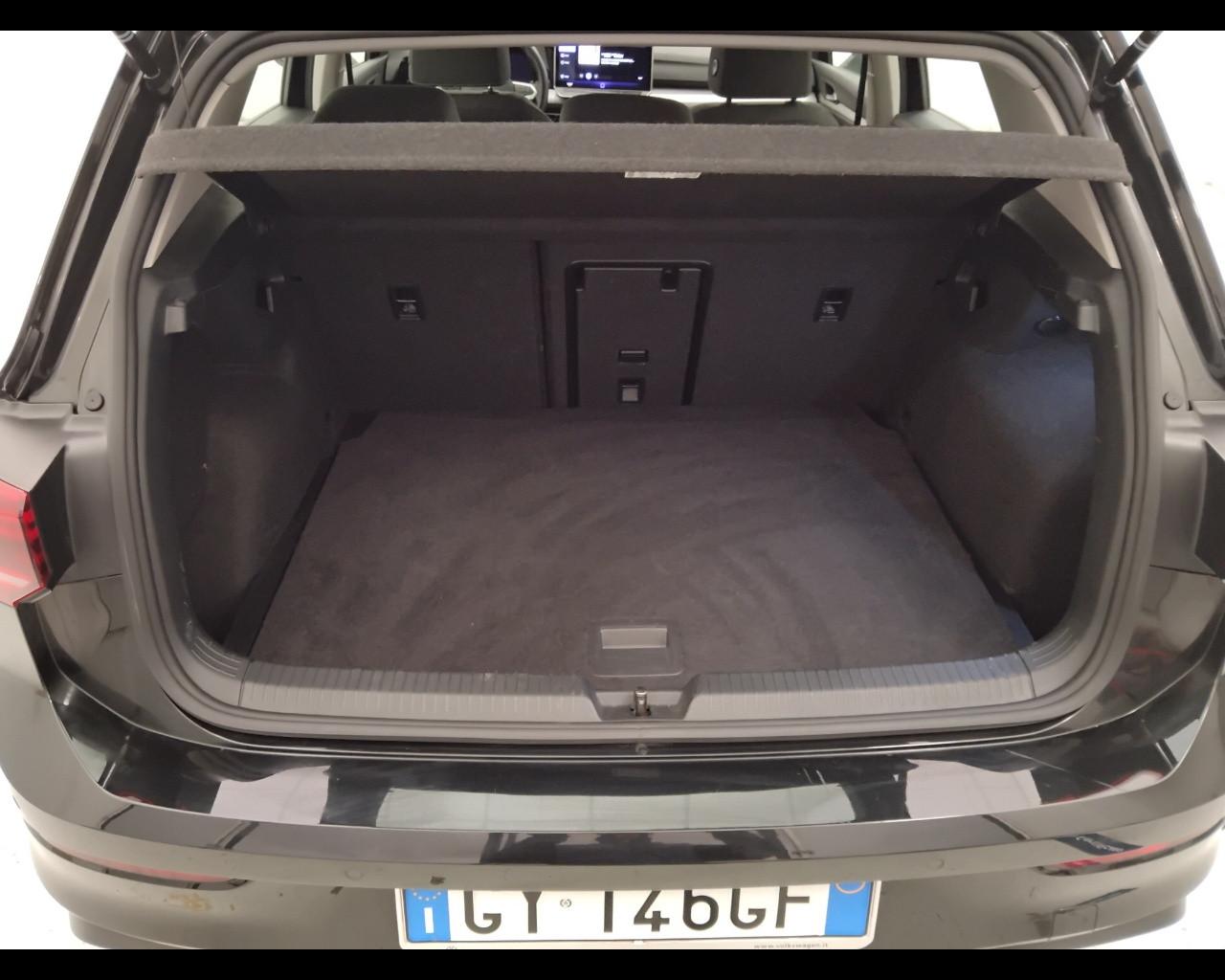 VOLKSWAGEN Golf VIII 2024 - Golf 2.0 tdi Life 115cv