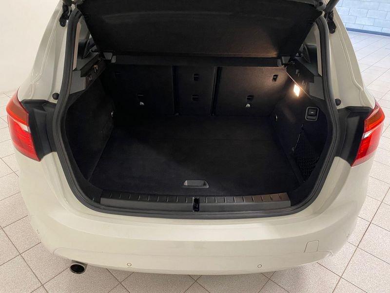 BMW Serie 2 Active Tourer 216d Active Tourer Advantage Business Pack Aut.