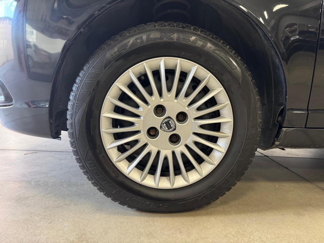 Lancia Ypsilon 1.2 Platino Garanzia 12 mesi