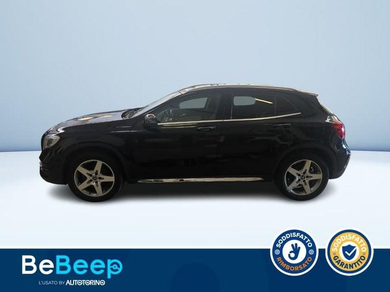 Mercedes-Benz GLA 200 D PREMIUM 4MATIC AUTO