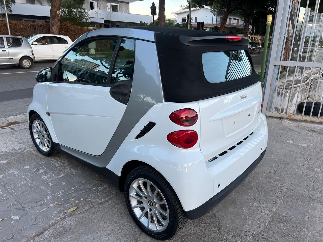 Smart ForTwo 1000 62 kW cabrio passion Servosterzo