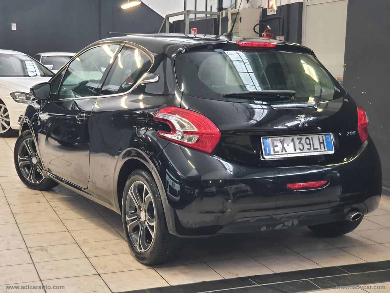 PEUGEOT 208 1.2 82 CV 3p. Allure