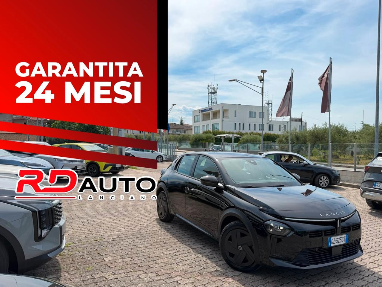 Lancia Ypsilon Hybrid e-DCT Edizione Cassina