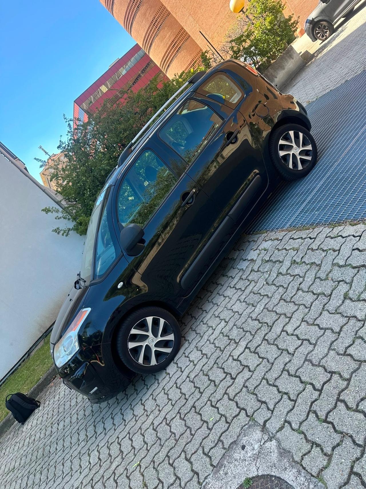 Citroen C3 Picasso 1.4 VTi 95 GPL airdream Seduction