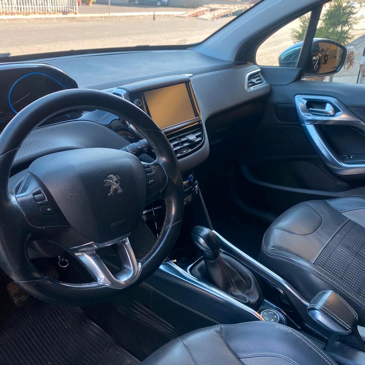 Peugeot 2008 1.6 e-HDi 92 CV Stop&Start Allure