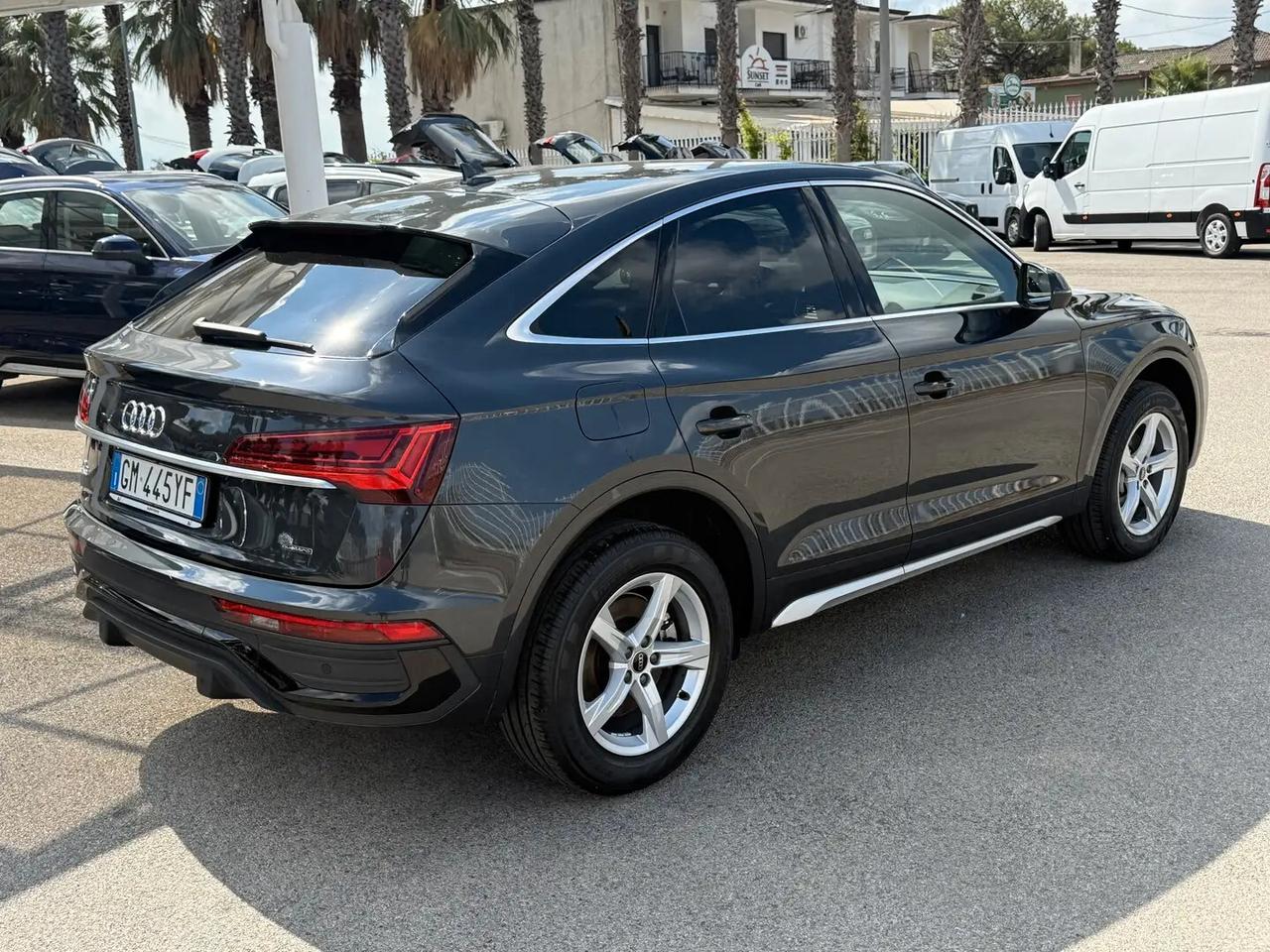 Audi Q5 Sportback 40 2.0 tdi mhev 12V Business Advanced