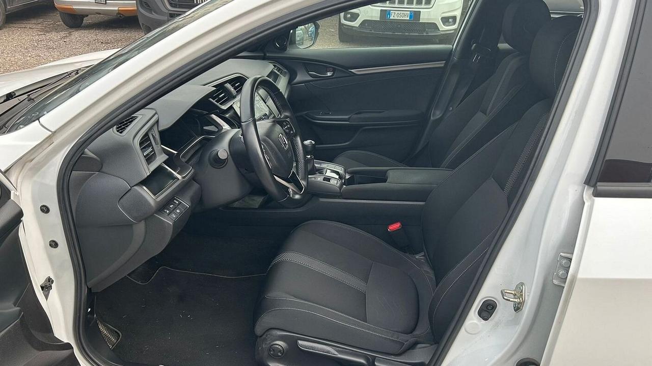 Honda Civic 1.0T 5 porte Elegance Navi * cinghia sostituita *