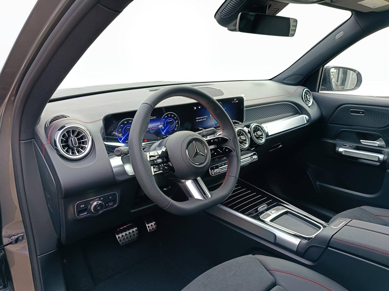 Mercedes-Benz EQB 250+