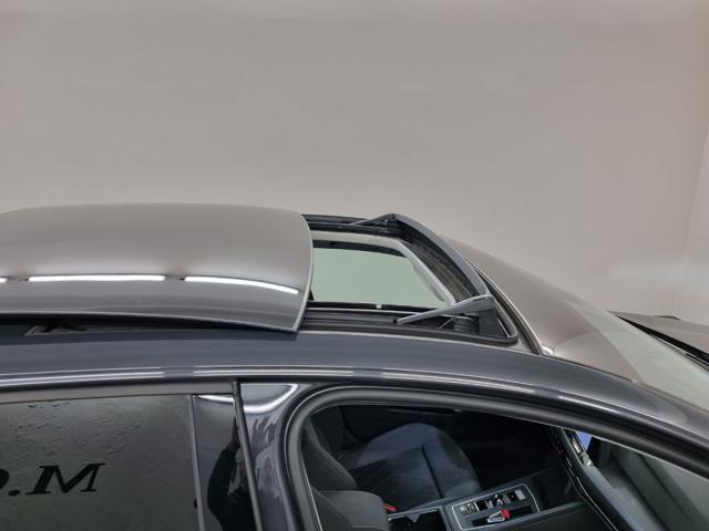 VOLKSWAGEN Golf 1.5 eTSI 130 CV EVO ACT DSG Style