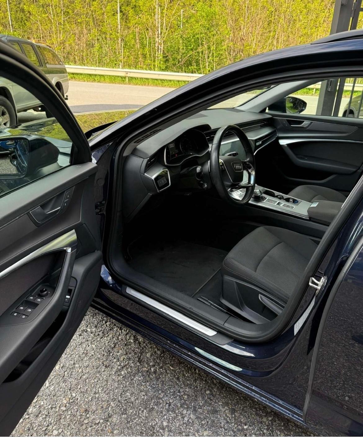 Audi A6 40 2.0 TDI quattro ultra S tronic Business Plus