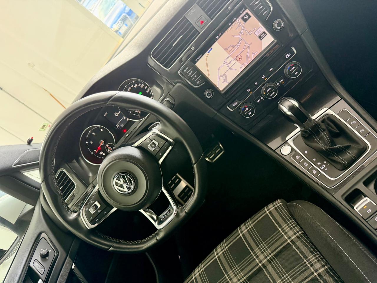 VW GOLF 7 GTD 2.0 TDI DSG 5p. FINANZIABILE