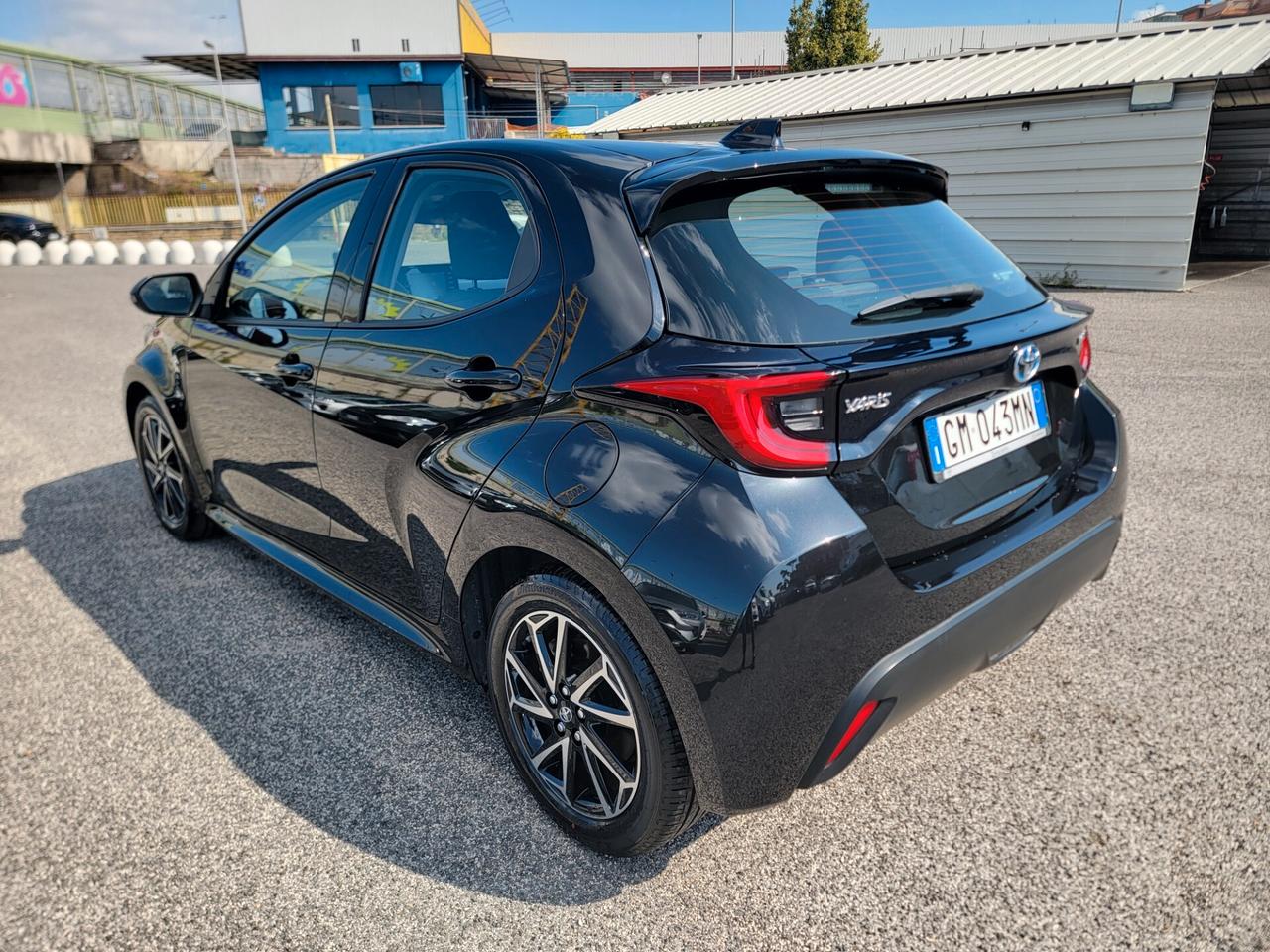 Toyota Yaris 1.5 Hybrid Trend SOLO 13 MILA KM !