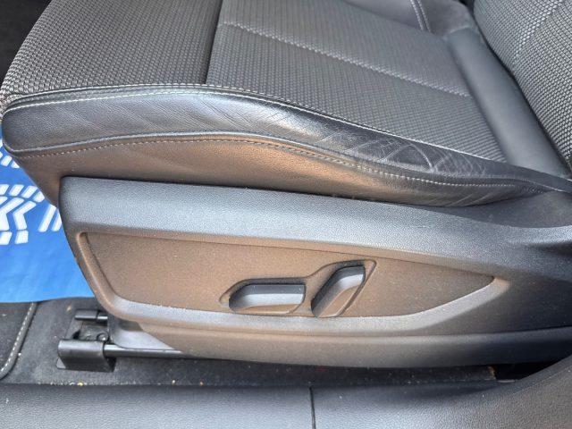 AUDI Q5 2.0 TDI quattro S tronic Business Sport