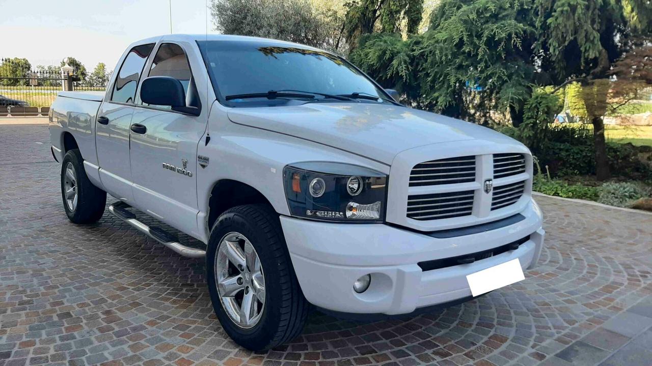Dodge RAM 1500 Hemi 5.7 anno 2007 motore fuso