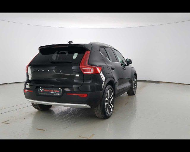 VOLVO XC40 T4 Recharge Plug-in Hybrid Inscription N1