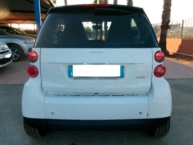 Smart ForTwo 1000 52 kW coupé limited two