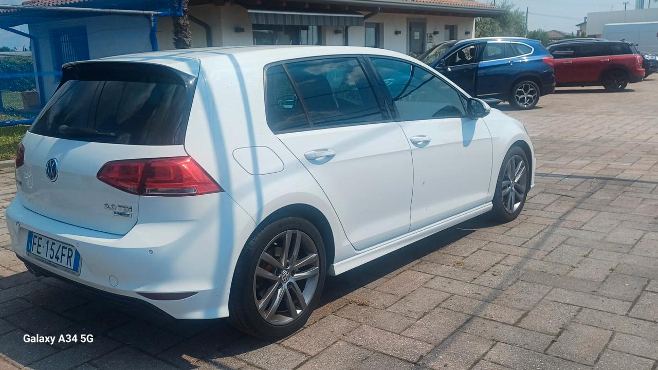 Volkswagen Golf 2.0 TDI 5p. R -Line