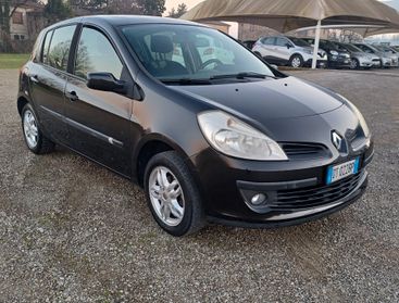 Renault Clio 1.2 16V TCE 100CV 5 porte GPL Le Iene