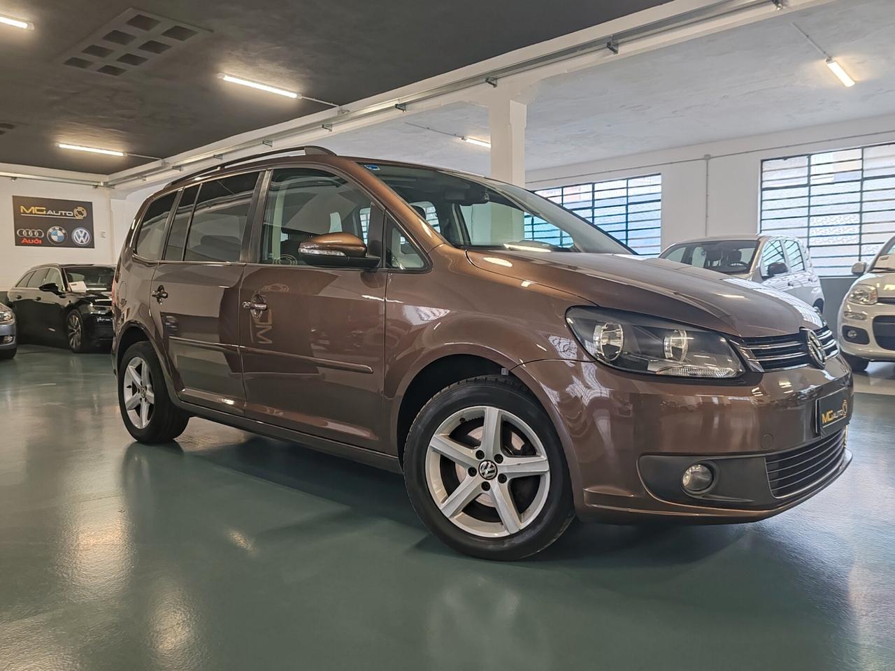 Volkswagen Touran 1.6 TDI DSG Comfortline
