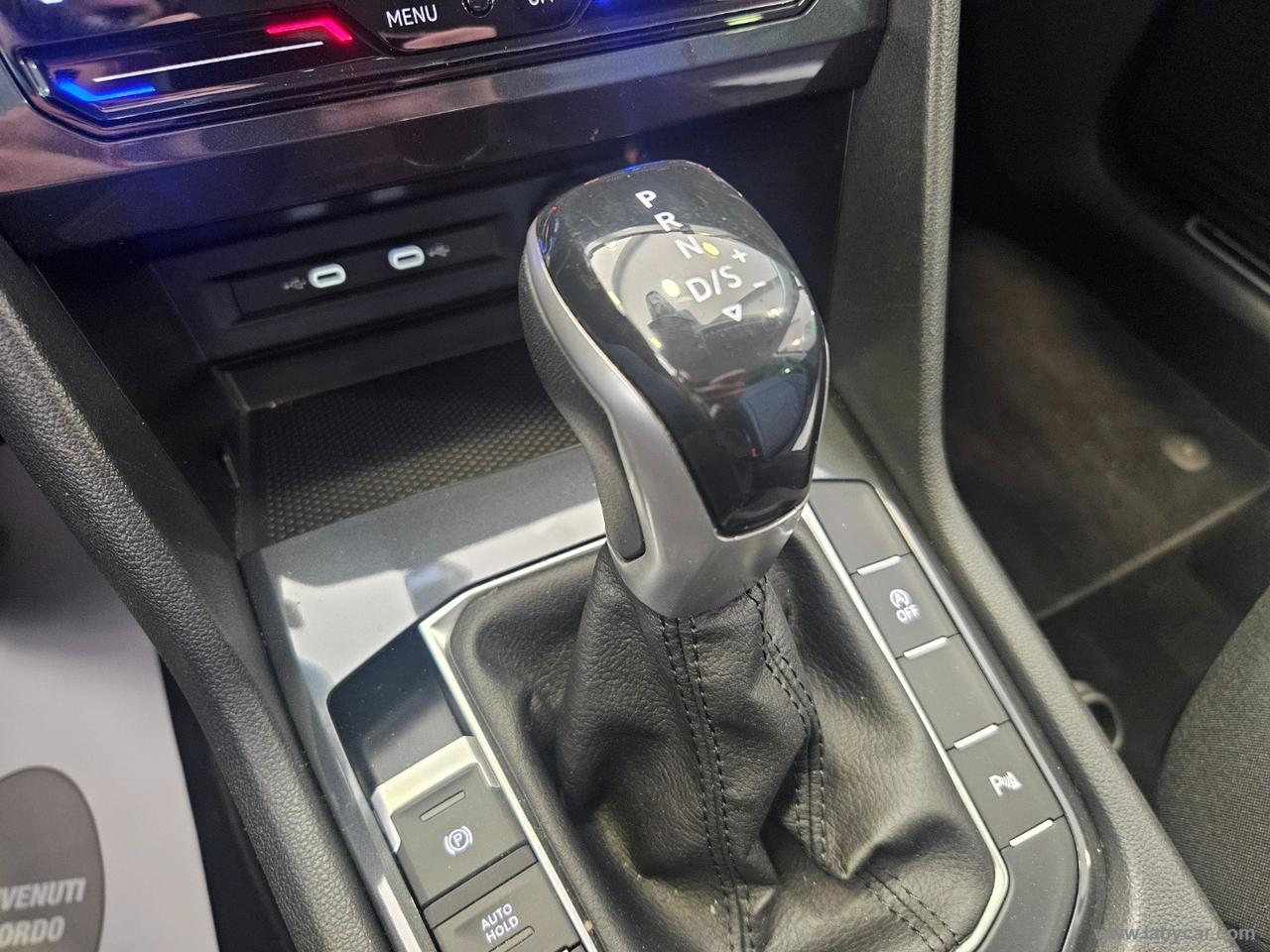 VOLKSWAGEN Tiguan 2.0 TDI 150CV SCR DSG Life
