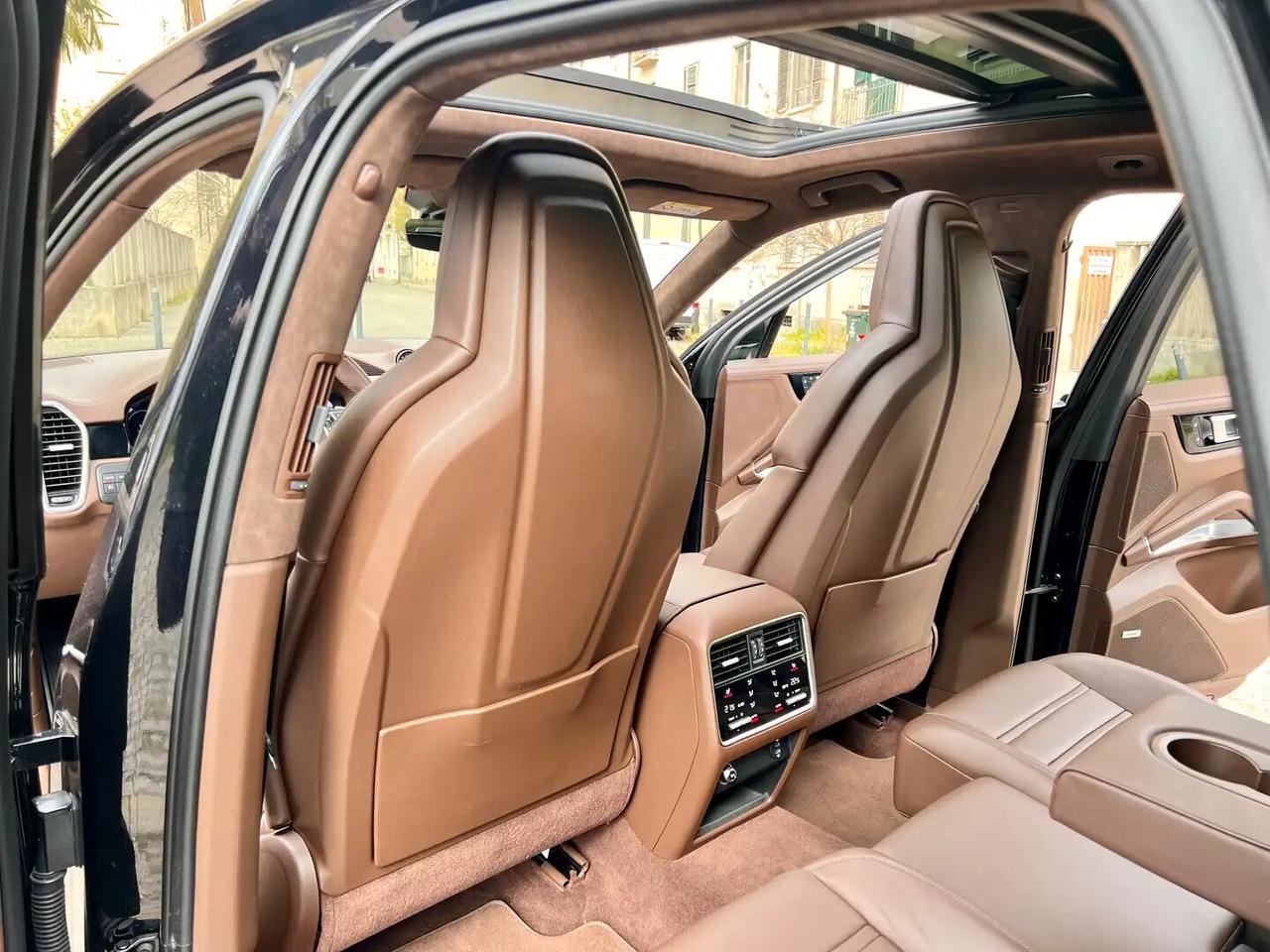 Porsche Cayenne 4.0 V8 Turbo