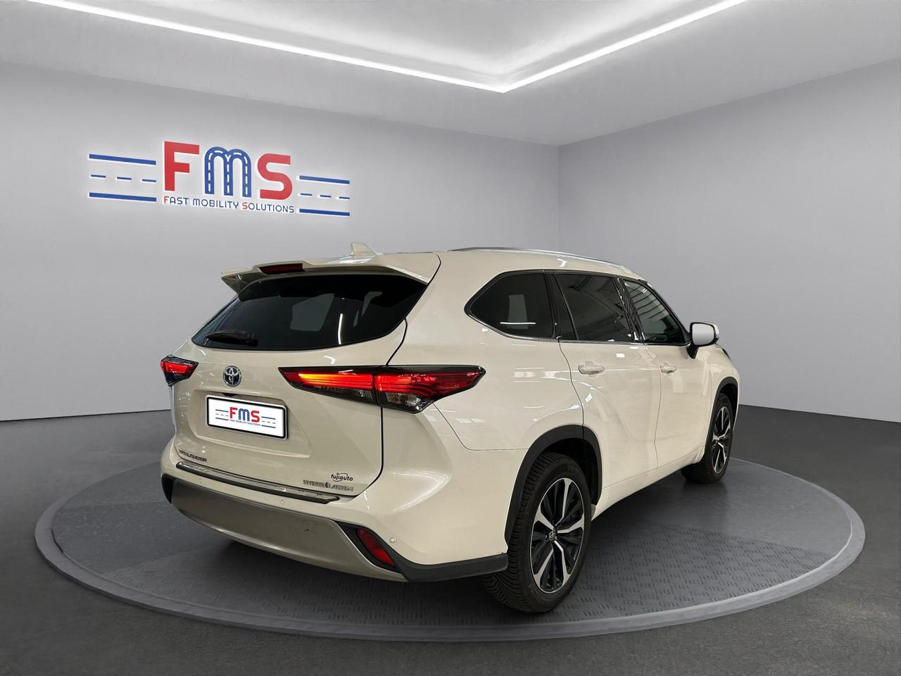 Toyota Highlander 2.5h Executive e-cvt