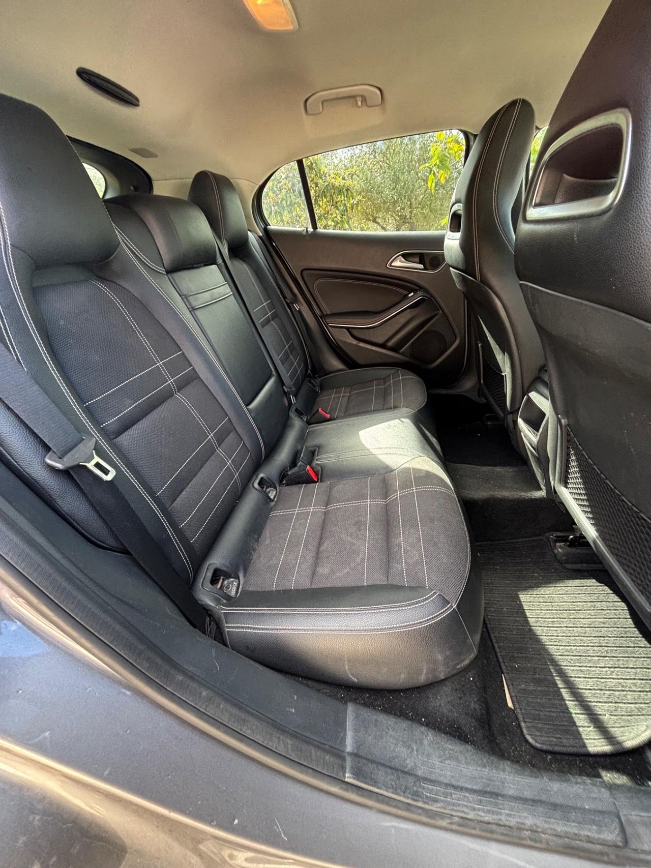 Mercedes-benz GLA 200 d Automatic Sport