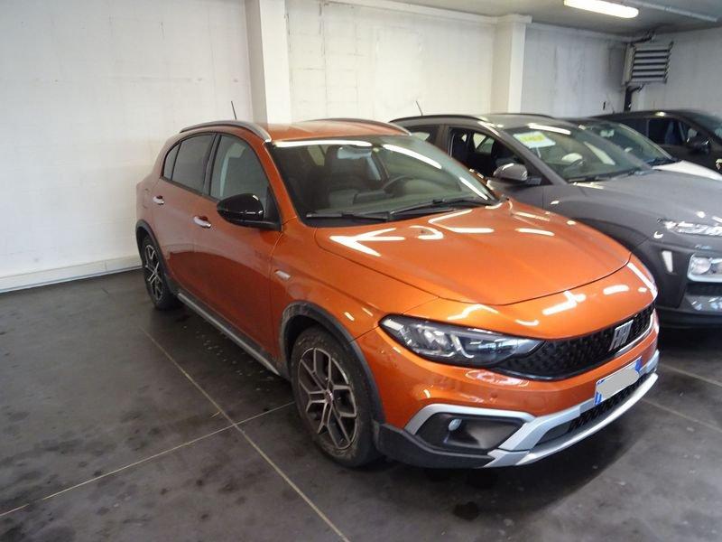 FIAT Tipo 1.0 5 porte Cross