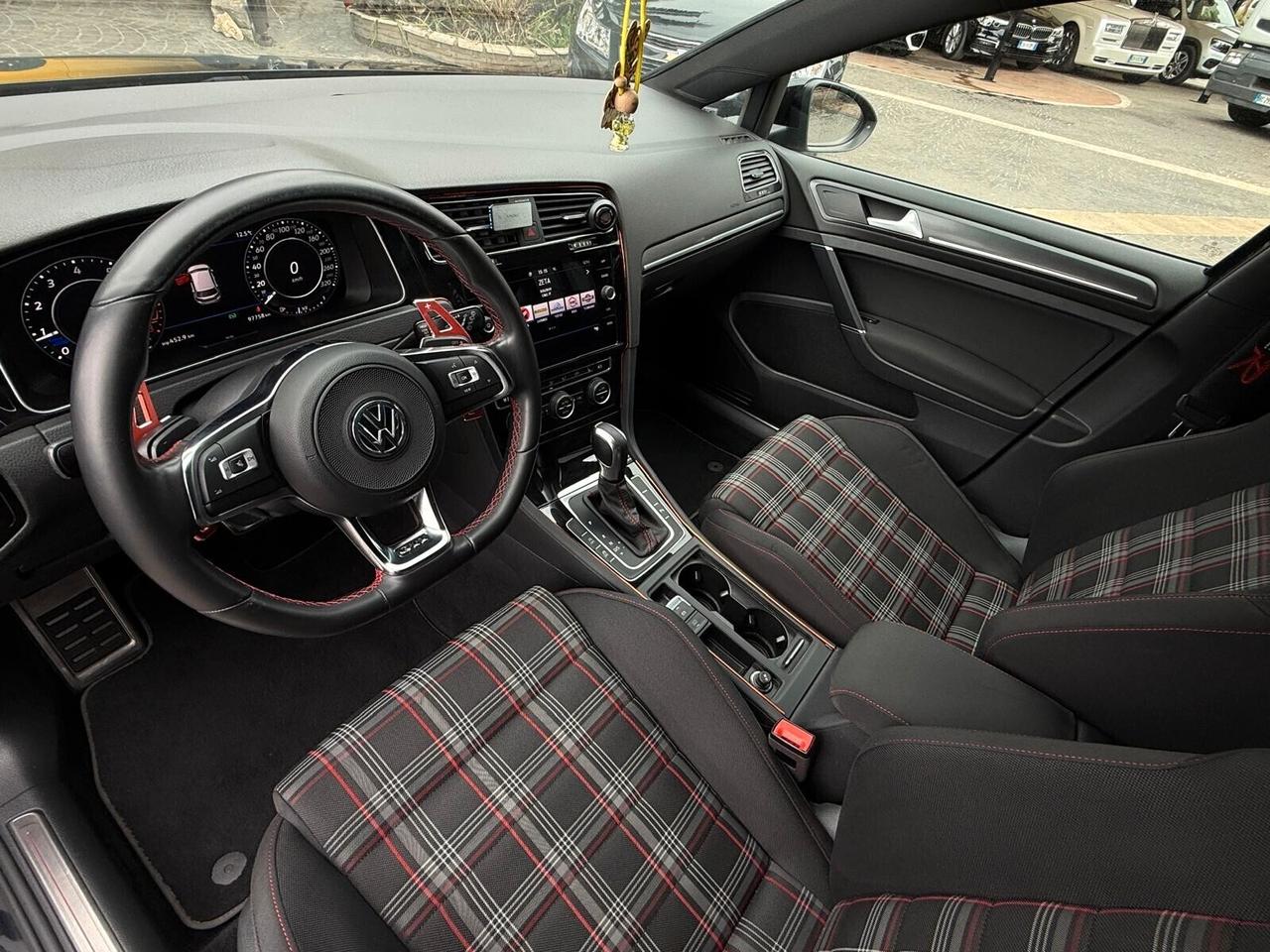 Volkswagen Golf GTI Performance 2.0 245 CV DSG MAXTON LOOK