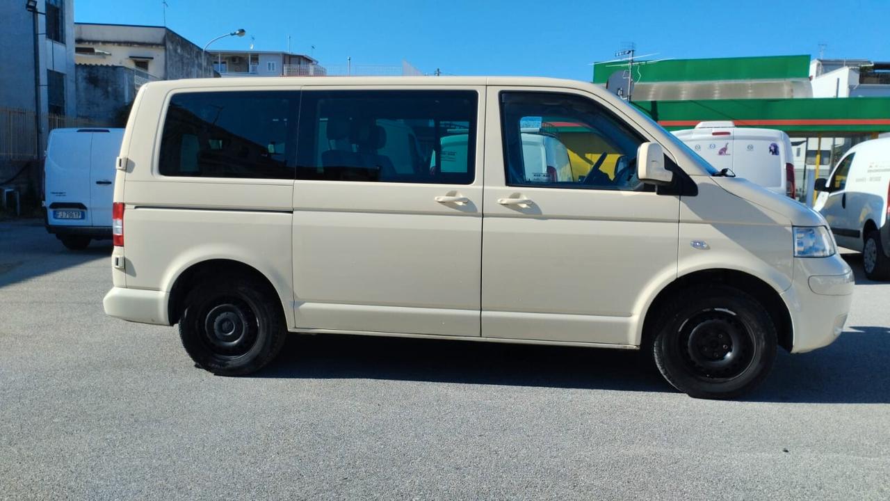 Volkswagen Transporter 2.0 TDI 140CV PL Kombi