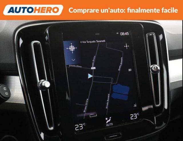 VOLVO XC40 T3 Geartronic Momentum Pro