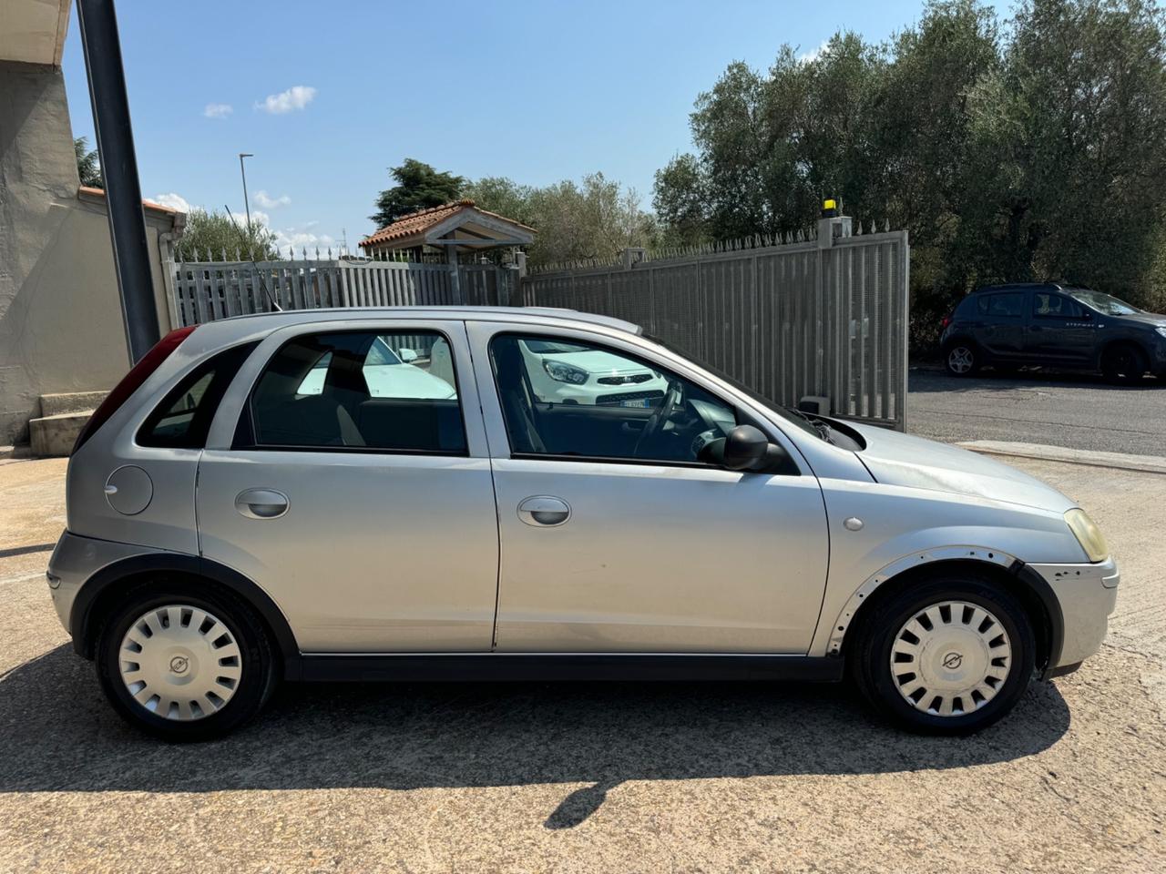 Opel Corsa 1.2i 16V 5p Cosmo EURO 4!