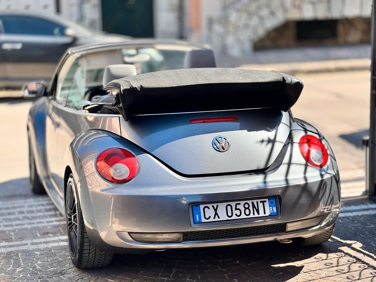 Volkswagen New Beetle 1.9 TDI 105CV Cabrio