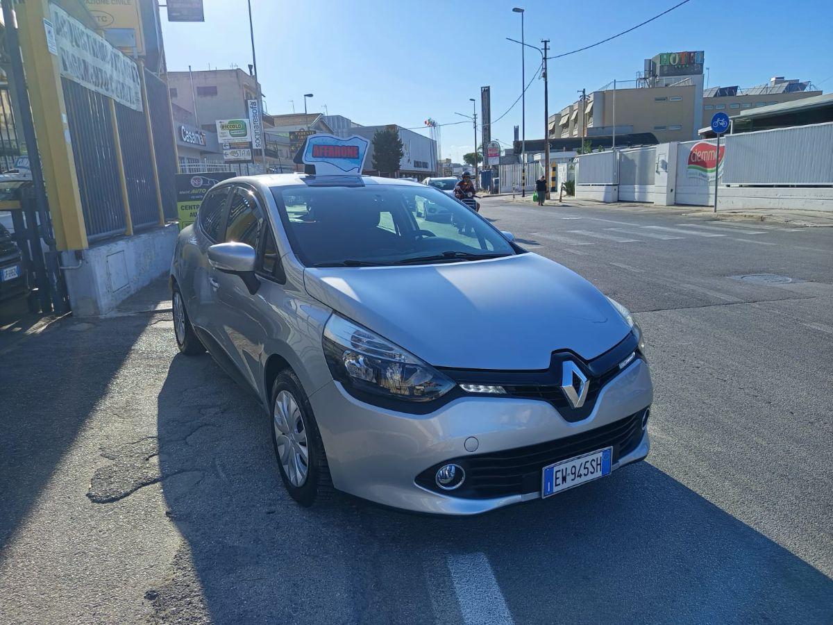 RENAULT Clio 1.5 dCi 8V 75 CV 5p. Live NAV.
