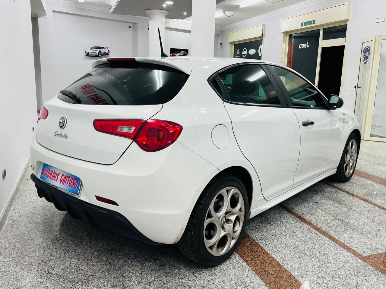 Alfa Romeo Giulietta 1.6 JTDm-2 105CV Sprint 2015