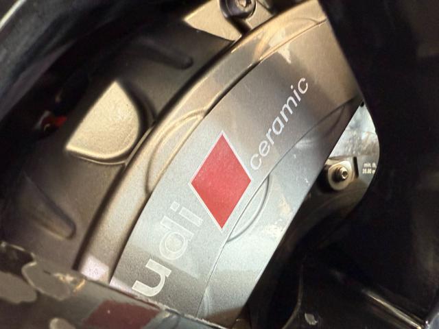 AUDI RS6 Avant 4.0 TFSI quattro tiptronic performance