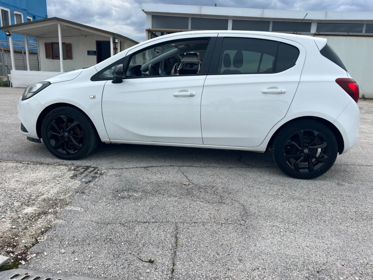 Opel Corsa 1.4 90CV GPL Tech 5 porte b-Color