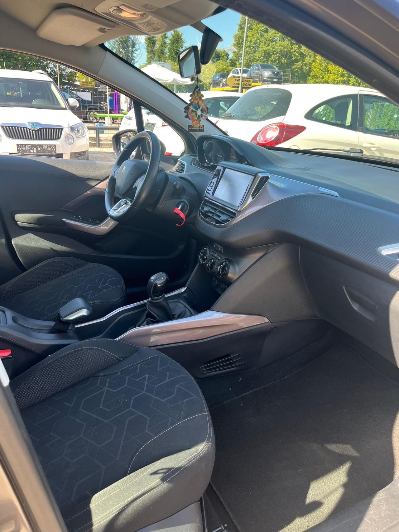 Peugeot 2008 PureTech 82 Access