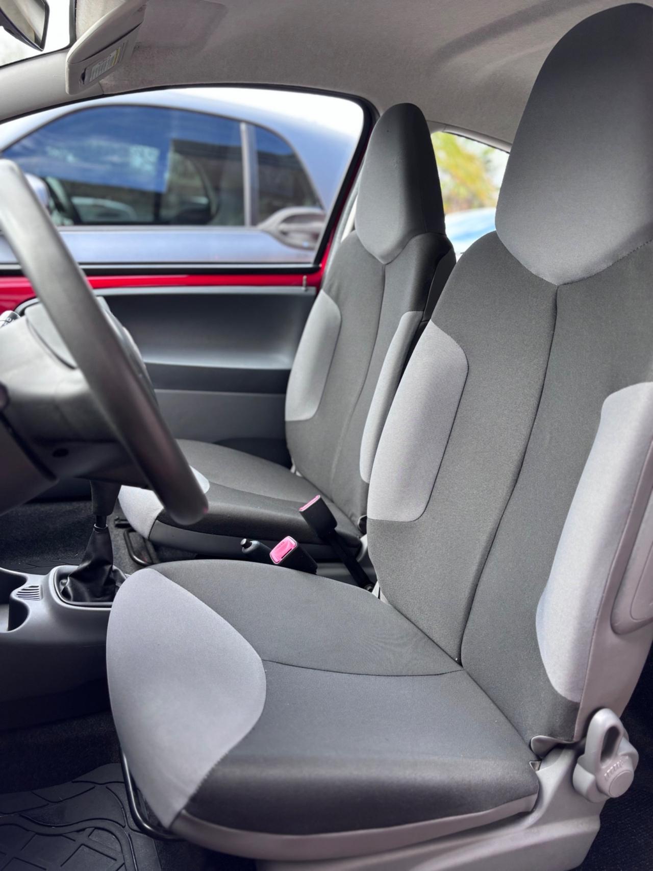 Citroen C1 1.0 AMIC1