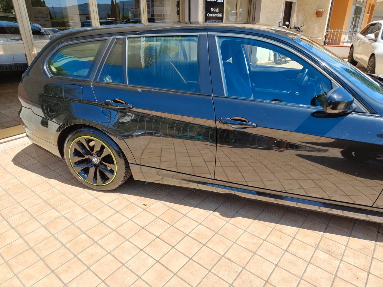 Bmw 318 318d 2.0 143CV cat Touring Attiva