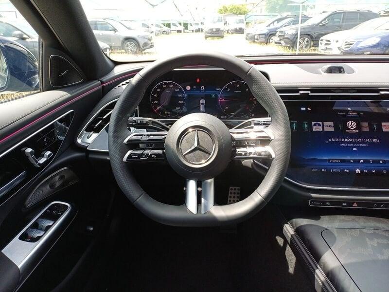 Mercedes-Benz Classe E E 220 d 4Matic AMG Line Premium Plus NIGHT-PACK