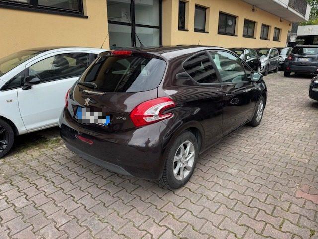 PEUGEOT 208 1° serie 1.2 VTi 82 CV 3 porte Access