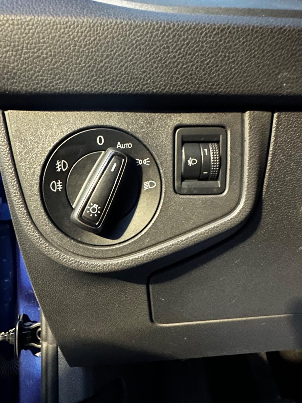 Volkswagen Taigo 1.0 TSI 110 CV R-Line