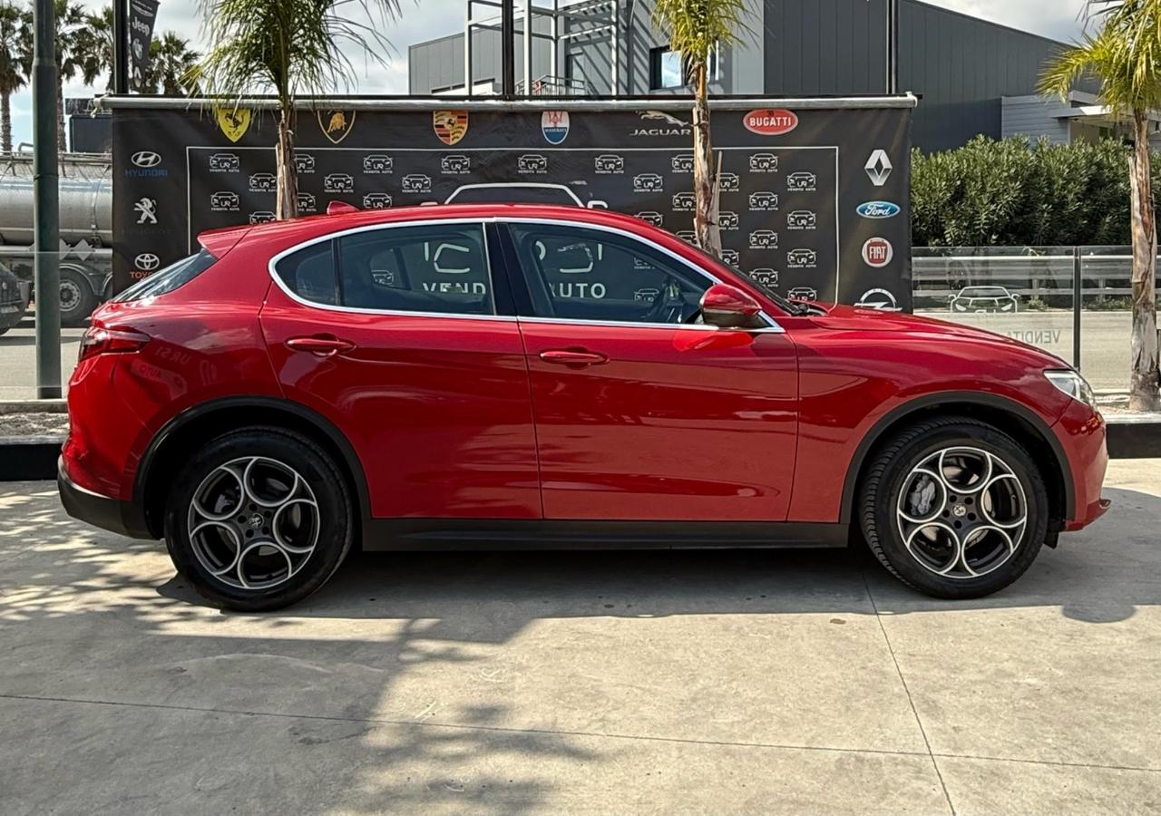 Alfa Romeo Stelvio 2.0 Turbo 280 CV AT8 Q4 First Edition