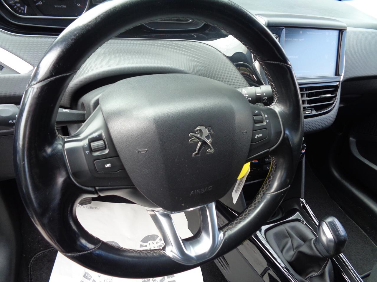 Peugeot 2008 BlueHDi 100 Allure