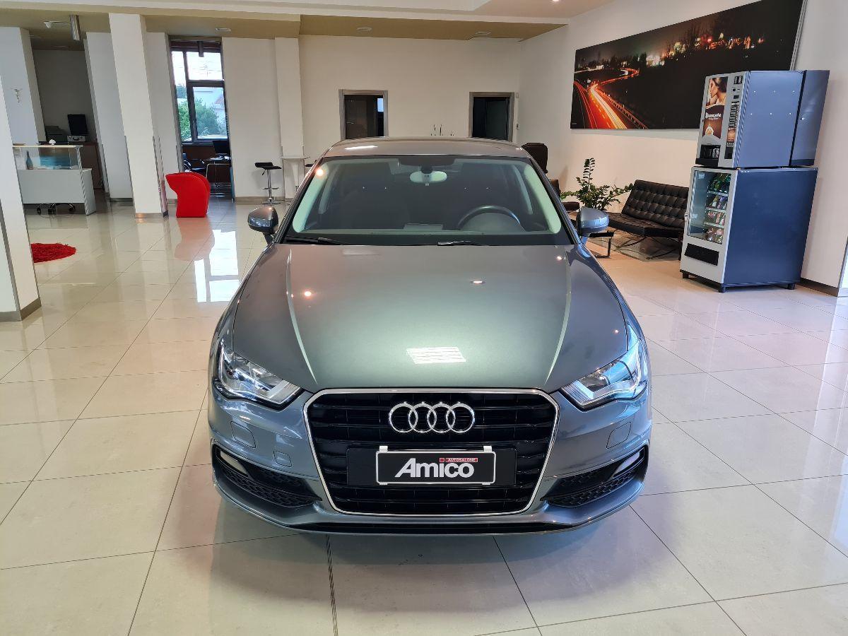 AUDI A3 Sportback 1.6 TDI S-tronic Ambition S-line