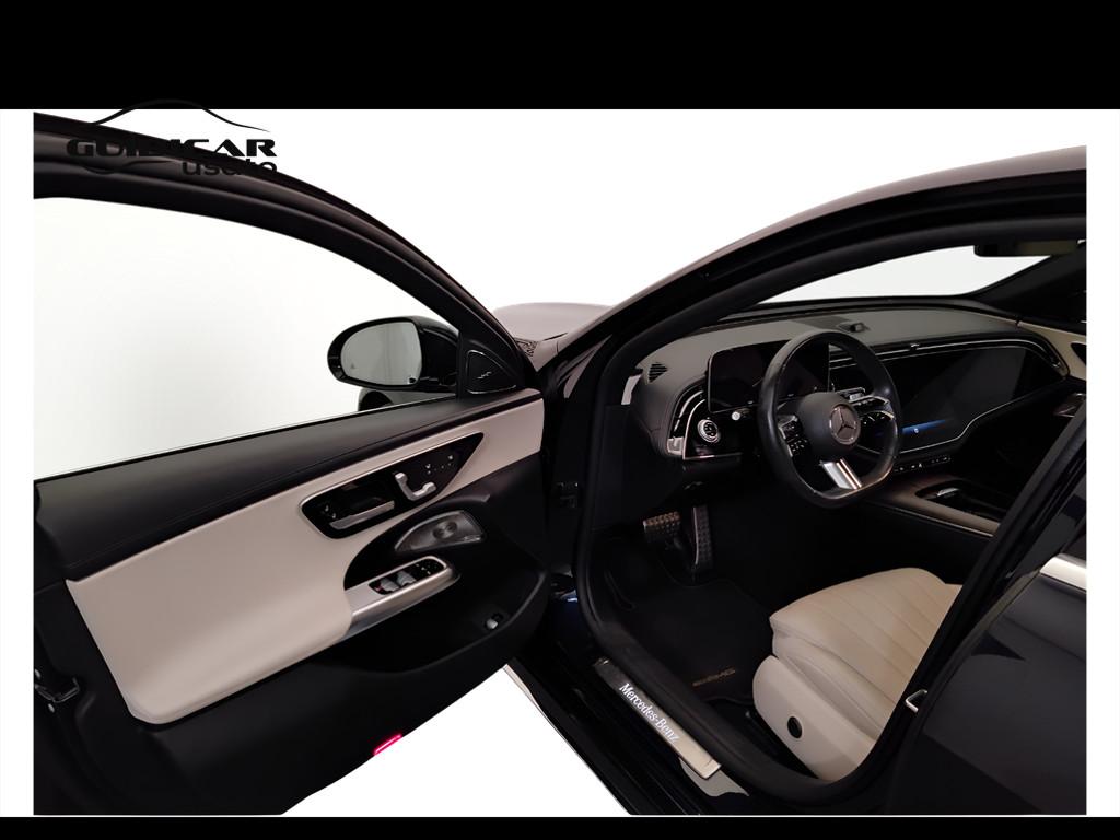 Mercedes-Benz Classe E- W214 Berlina - E 220 d AMG Line Premium auto